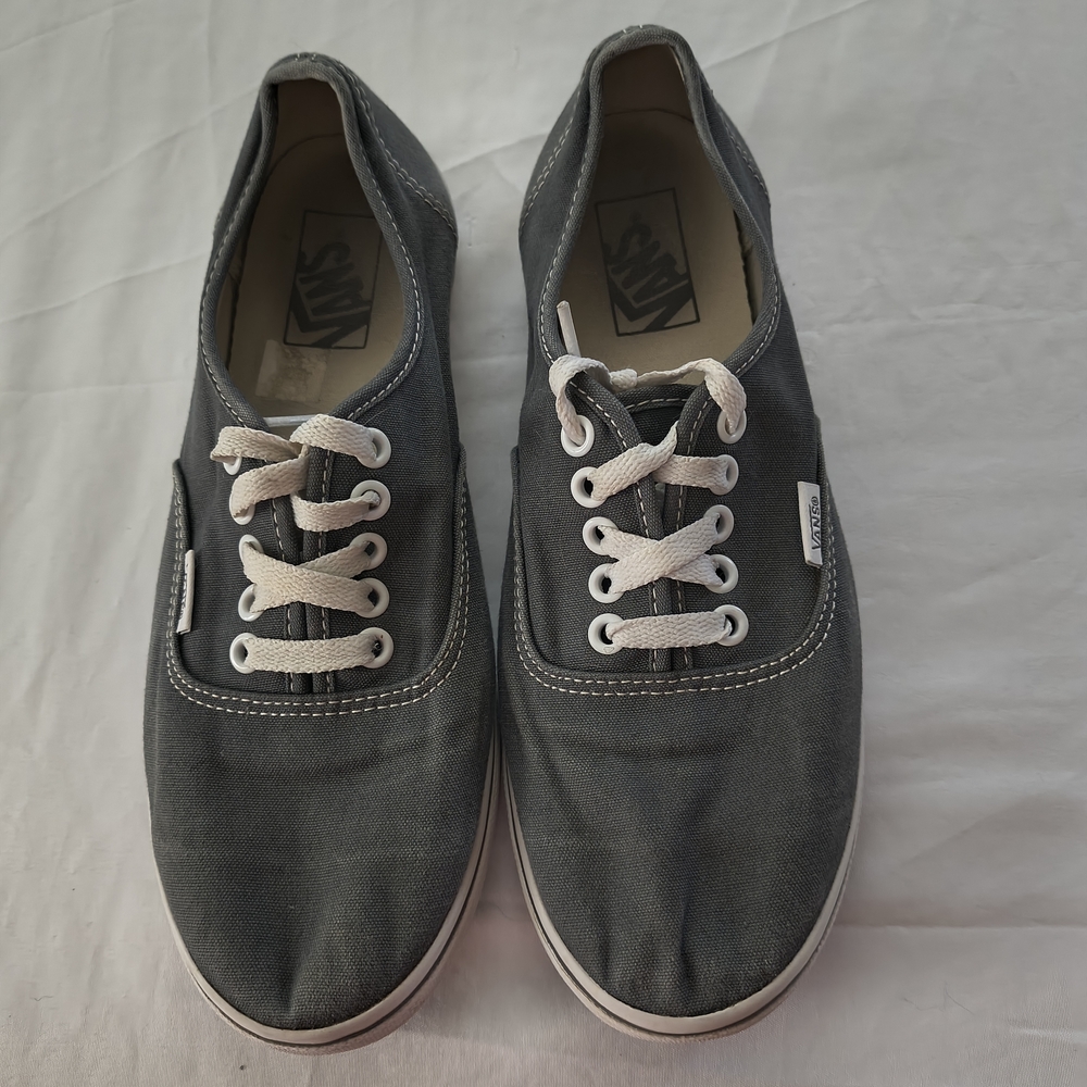 Vans Classic Canvas Lace-Up Sneakers - Gray with White Trim Size M 7.5 W 9